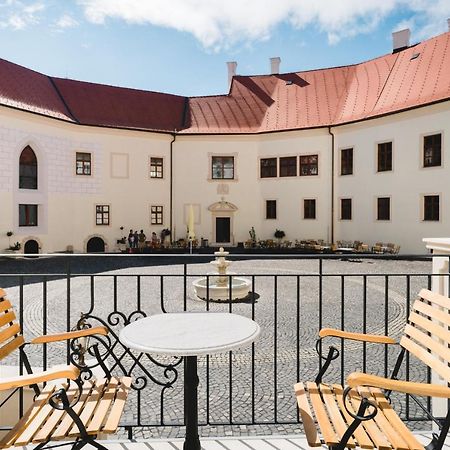 Palace Art Hotel Pezinok Exteriér fotografie